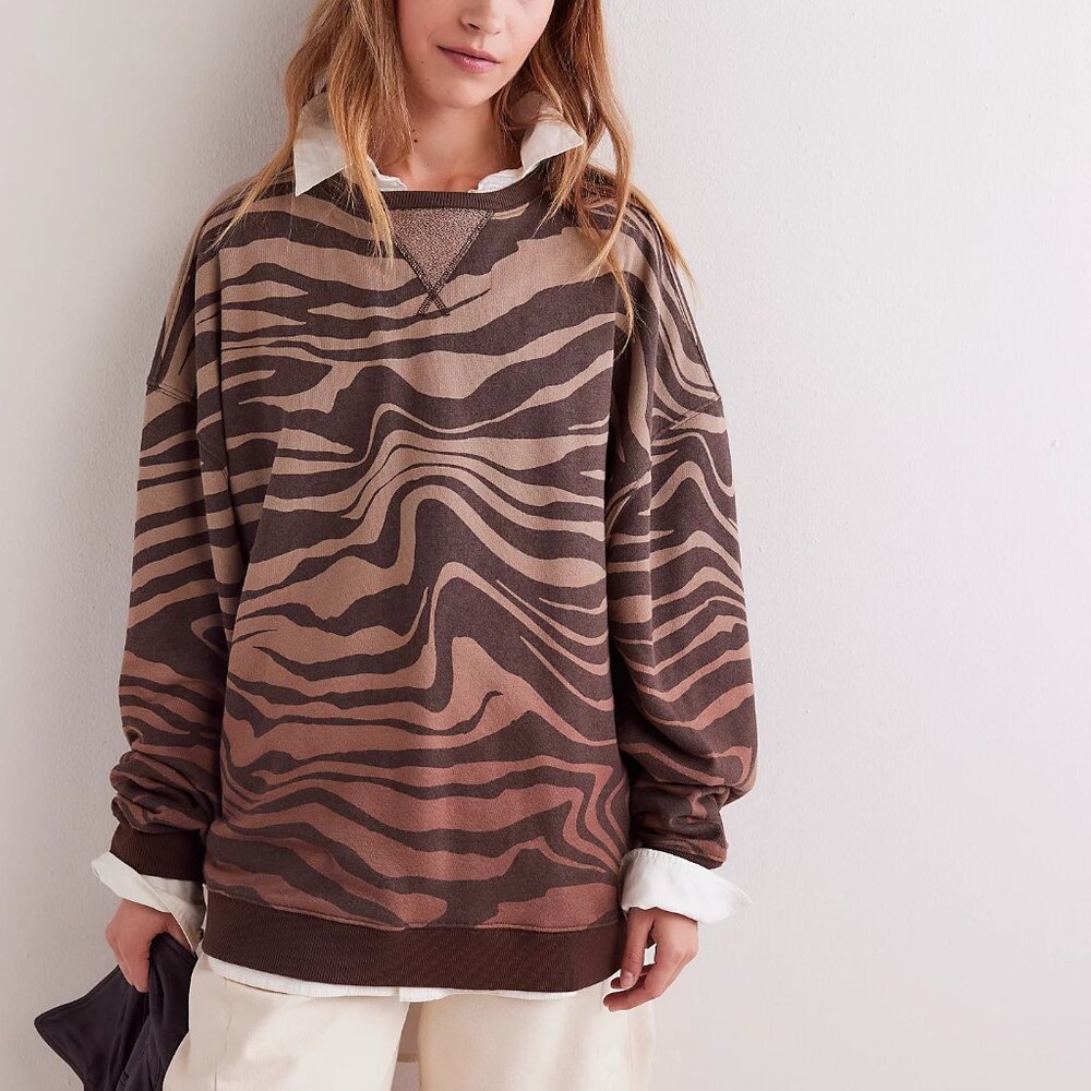 NEW! Free People Classic Printed Oversized Crewneck